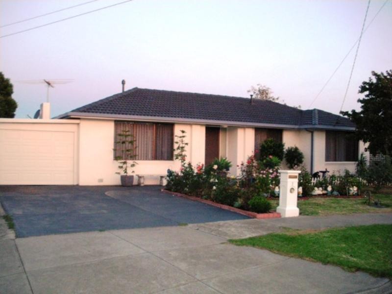 7 Roche Court, Epping VIC 3076
