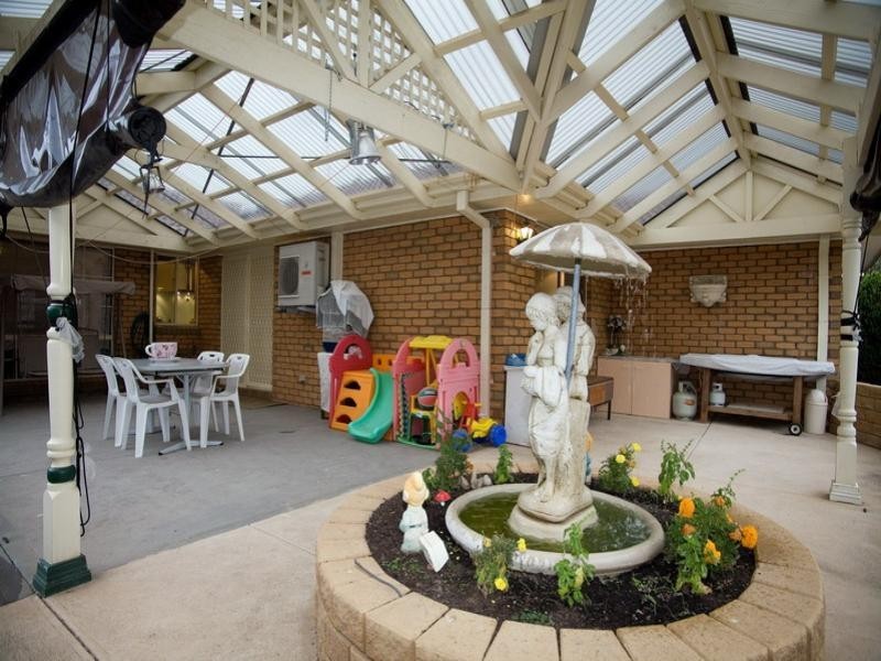 12 Westleigh Court, Mill Park VIC 3082