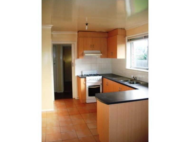 37 Talbot Avenue, Thomastown VIC 3074