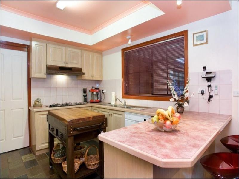 6 Brush Road, Epping VIC 3076