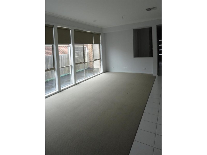 10 Gravlier Way, South Morang VIC 3752