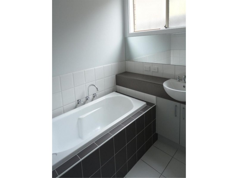 10 Gravlier Way, South Morang VIC 3752