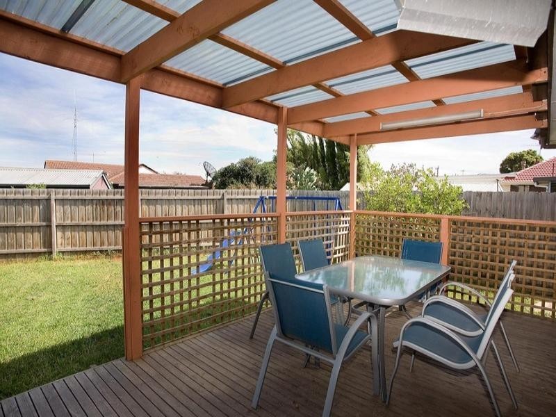 209 Darebin Drive, Lalor VIC 3075