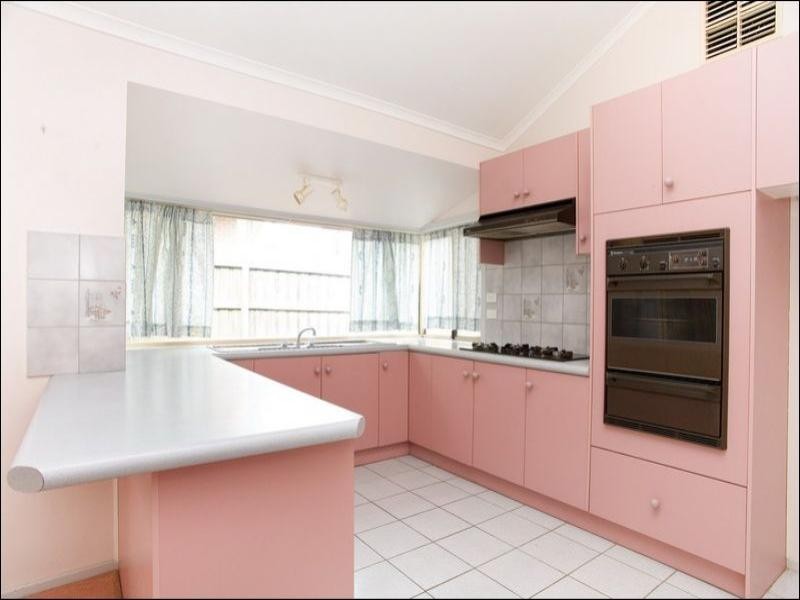 27 Charlotte Road, Mill Park VIC 3082