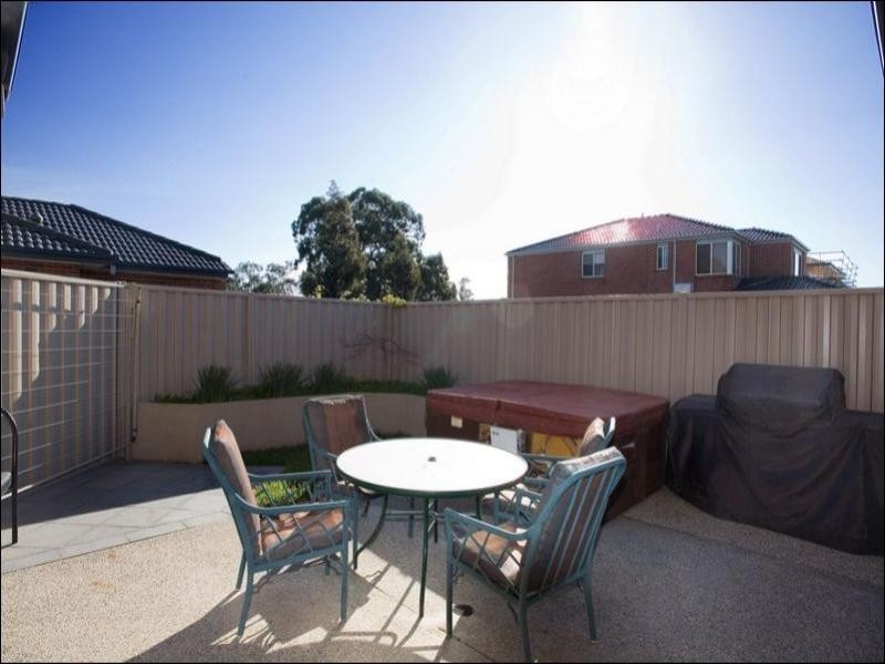 1 Granite Outlook, Epping VIC 3076