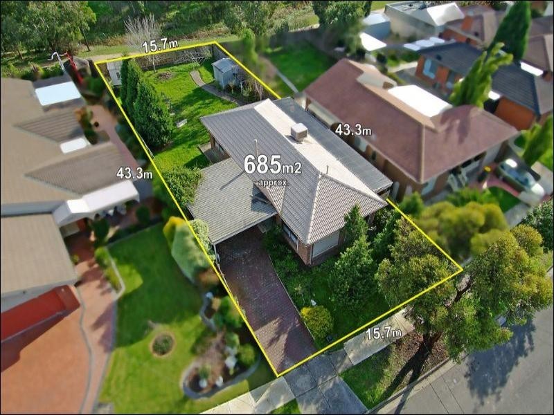 17 Maiden Court, Epping VIC 3076