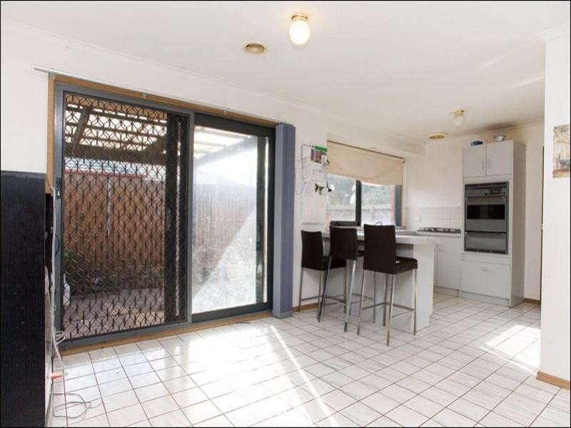 29 Pommel Crescent, Epping VIC 3076