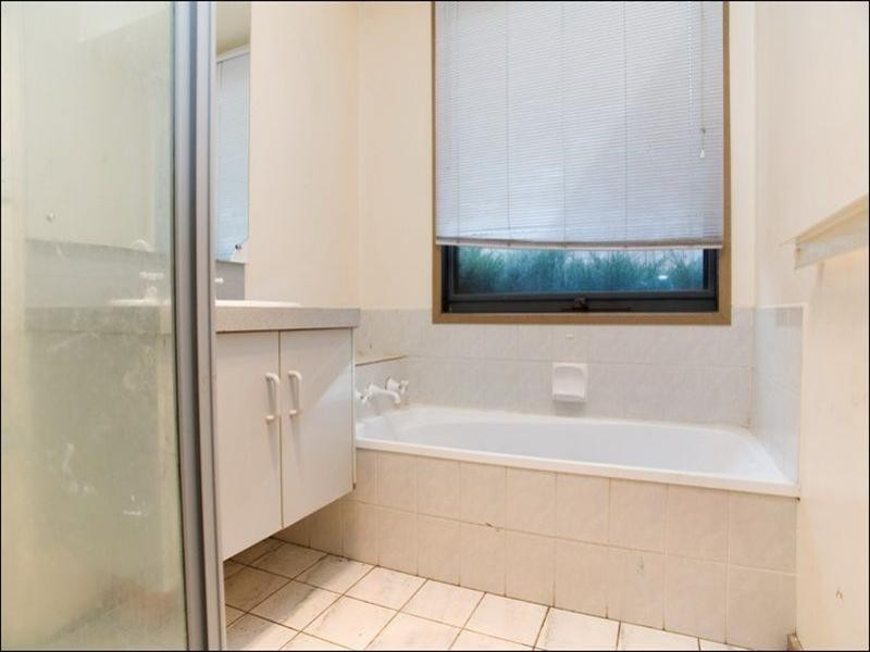 29 Pommel Crescent, Epping VIC 3076