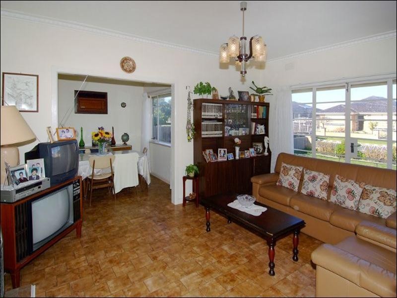 74 Cedar Street, Thomastown VIC 3074