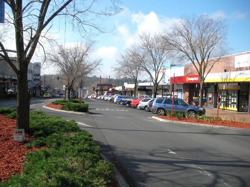 10 Main Street, Greensborough VIC 3088