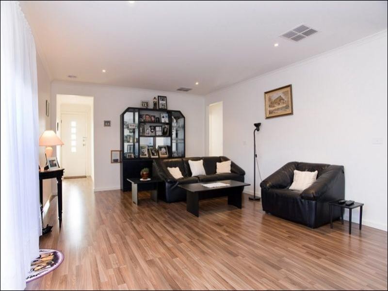 20A Sorbonne Drive, Sunbury VIC 3429