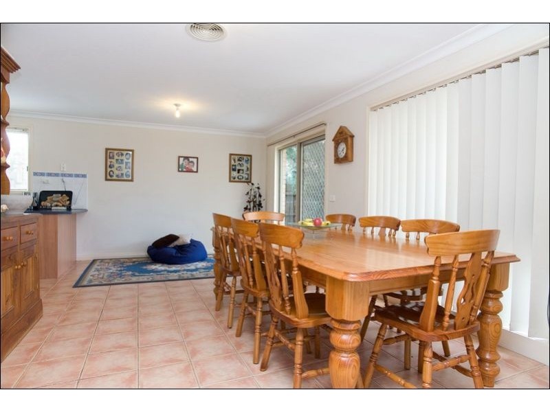 8A Benz Close, Mill Park VIC 3082