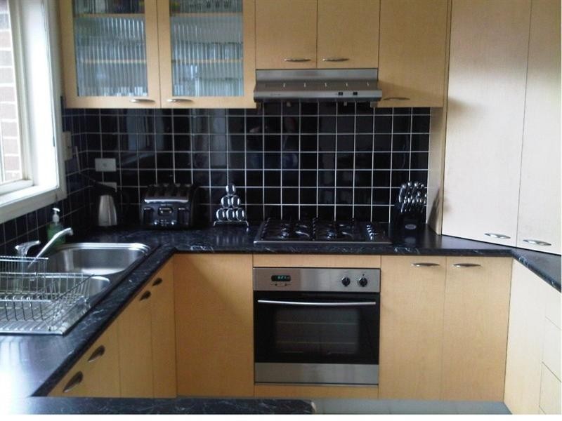 2/31 Loxton Terrace, Epping VIC 3076