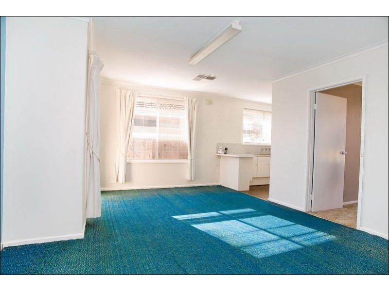 25 Lowalde Drive, Epping VIC 3076