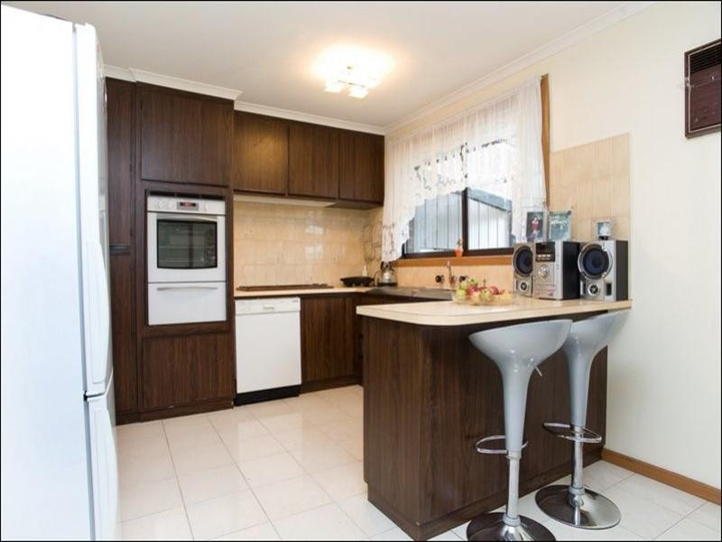 24 Halter Crescent, Epping VIC 3076