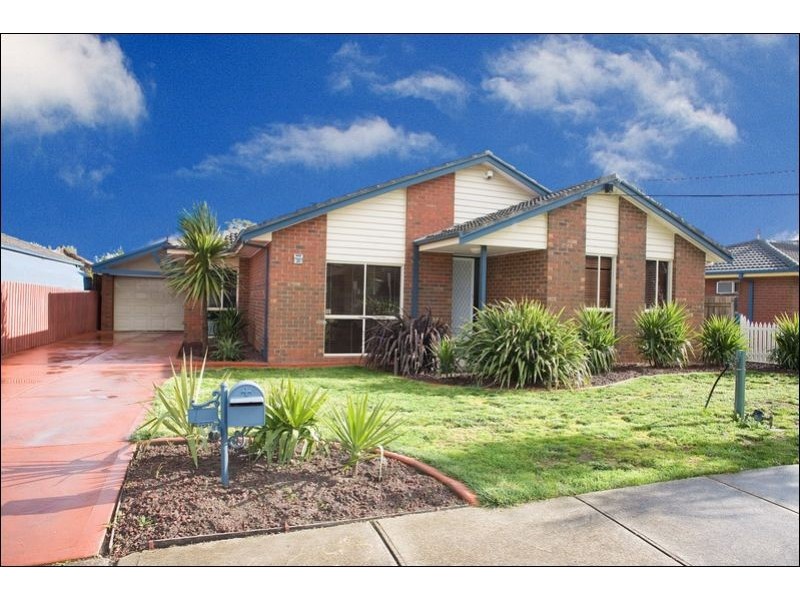 23 Pommel Crescent, Epping VIC 3076