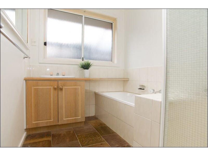 23 Pommel Crescent, Epping VIC 3076