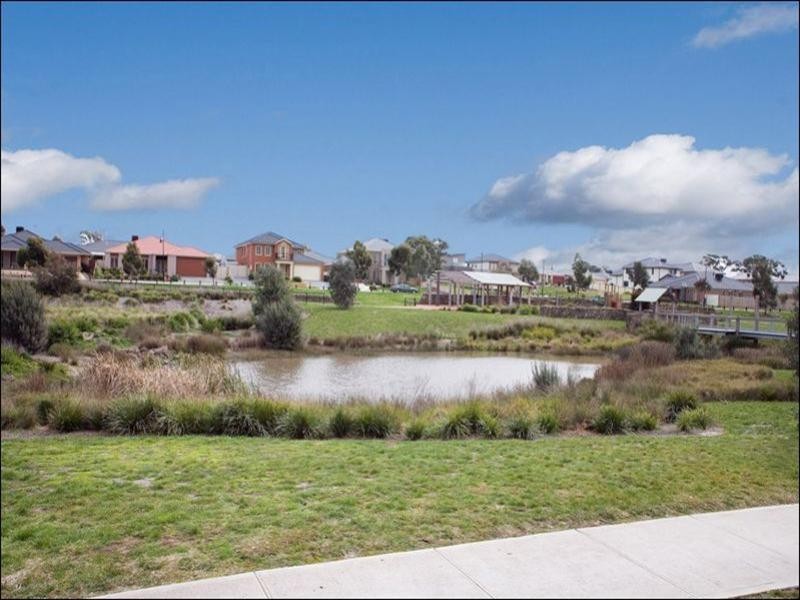 10 Billabong Circuit, Epping VIC 3076