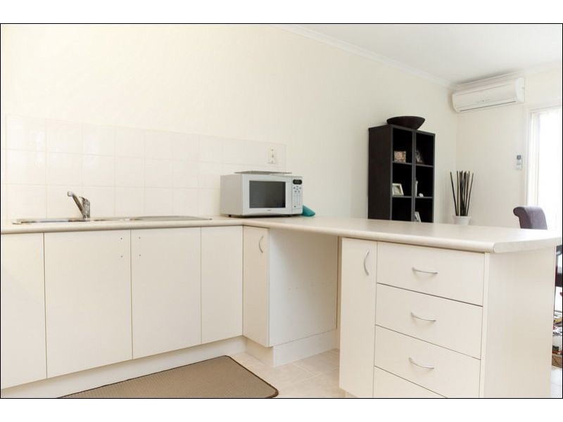 7/90 Edgars Road, Thomastown VIC 3074