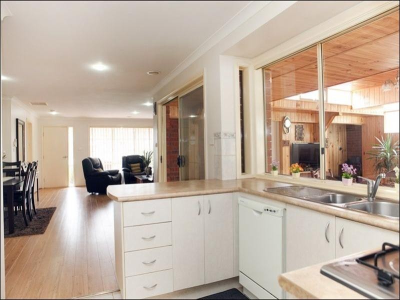 15 Wotan Drive, Epping VIC 3076