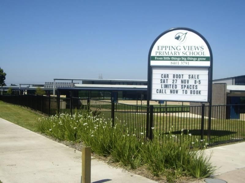 22 Echuca Way, Epping VIC 3076