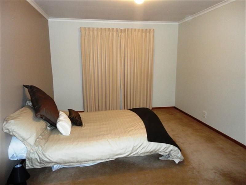 1 Asquith Court, Epping VIC 3076