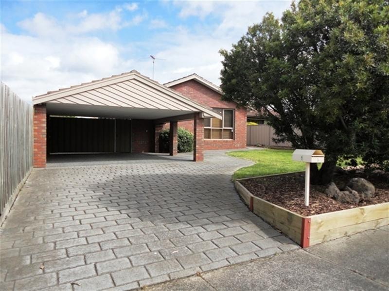 1 Asquith Court, Epping VIC 3076