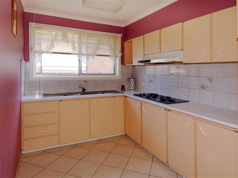 14 Ludeman Court, Reservoir VIC 3073