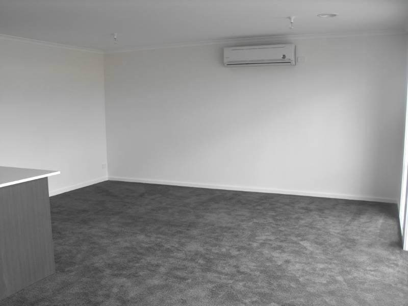 66 (Lot 252) Hayston Boulevard, Epping VIC 3076