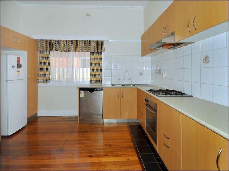 166 Spring Street, Reservoir VIC 3073