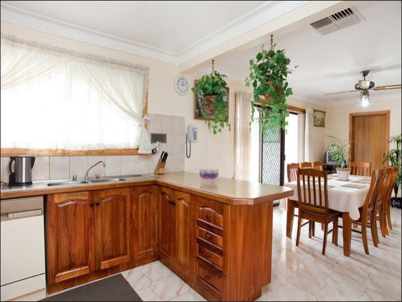 24 Grand Parade, Epping VIC 3076