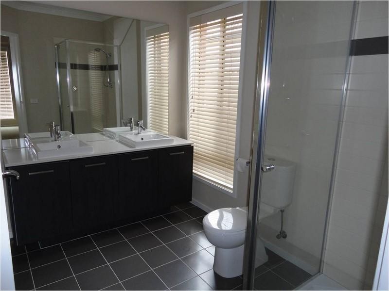 35 Greenfields Drive, Epping VIC 3076