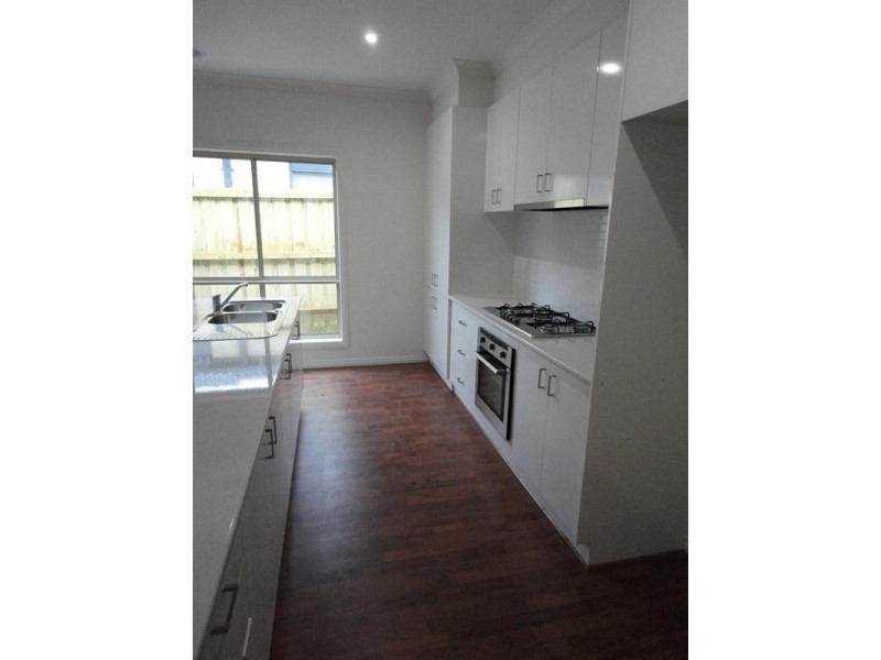 30 Coleridge Way, South Morang VIC 3752