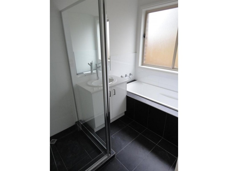 30 Coleridge Way, South Morang VIC 3752