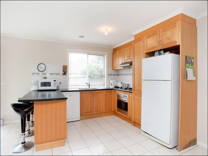 25 Featherpark Terrace, South Morang VIC 3752