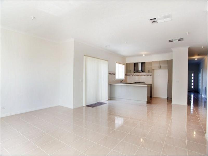 19 Frewin Street, Epping VIC 3076