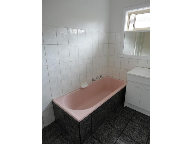 10 Marjory Street, Thomastown VIC 3074