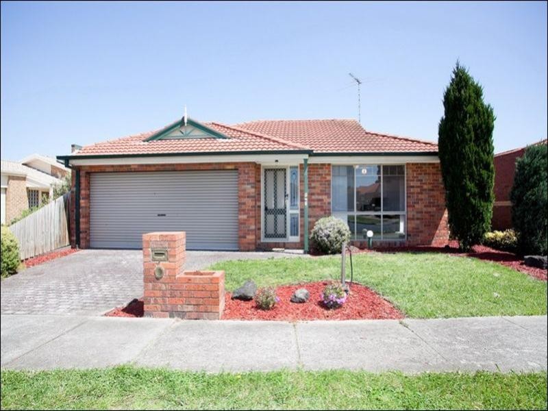 1/7 Bradley Drive, Mill Park VIC 3082