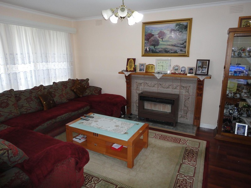 89 Darebin Drive, Thomastown VIC 3074