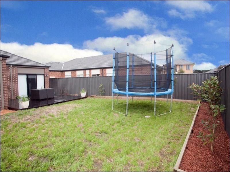 19 Callaway Crescent, Mernda VIC 3754