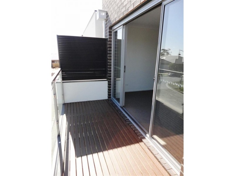 5/9A Highgate Hill, Epping VIC 3076