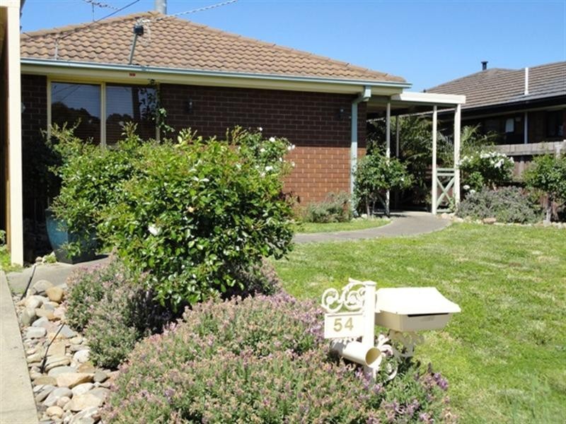 54 Halter Crescent, Epping VIC 3076