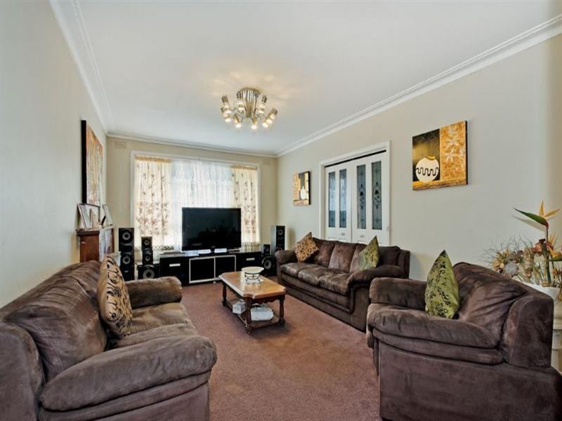 12 Hall Street, Epping VIC 3076