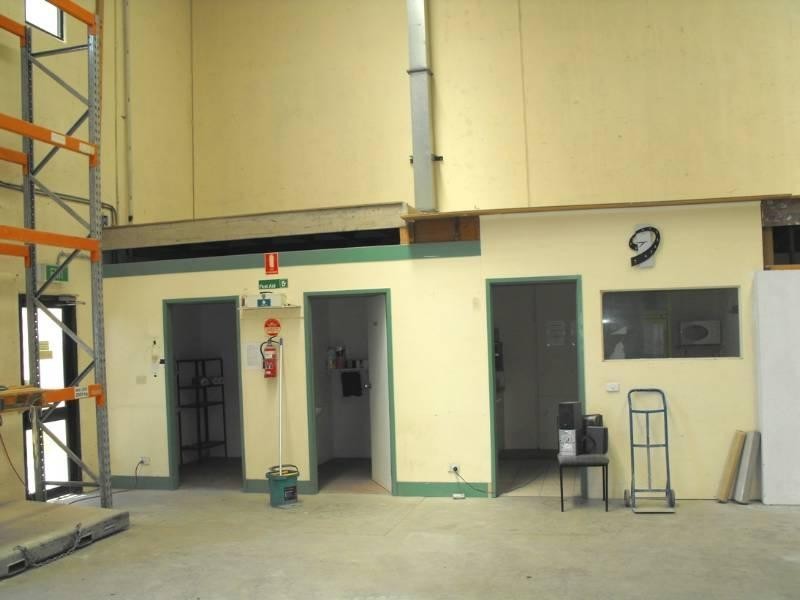 13 Pelmet Crescent, Thomastown VIC 3074