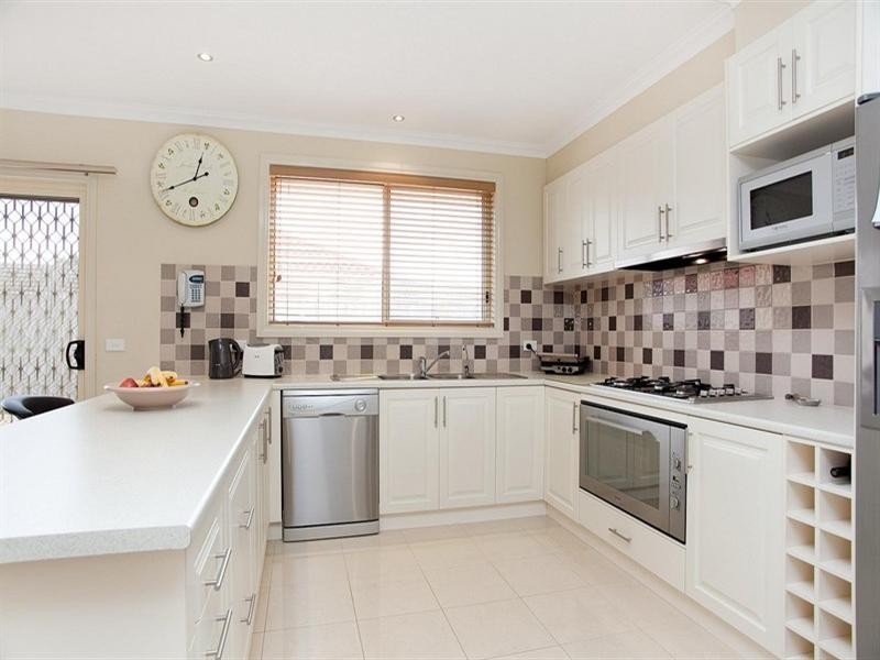 29 Auburn Road, South Morang VIC 3752