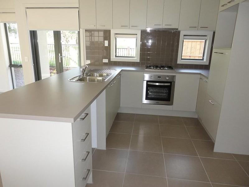 40 Lyndarum Drive, Epping VIC 3076