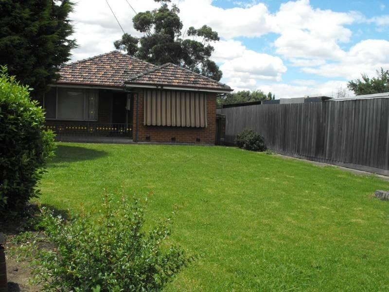 8 Owen Court, Thomastown VIC 3074