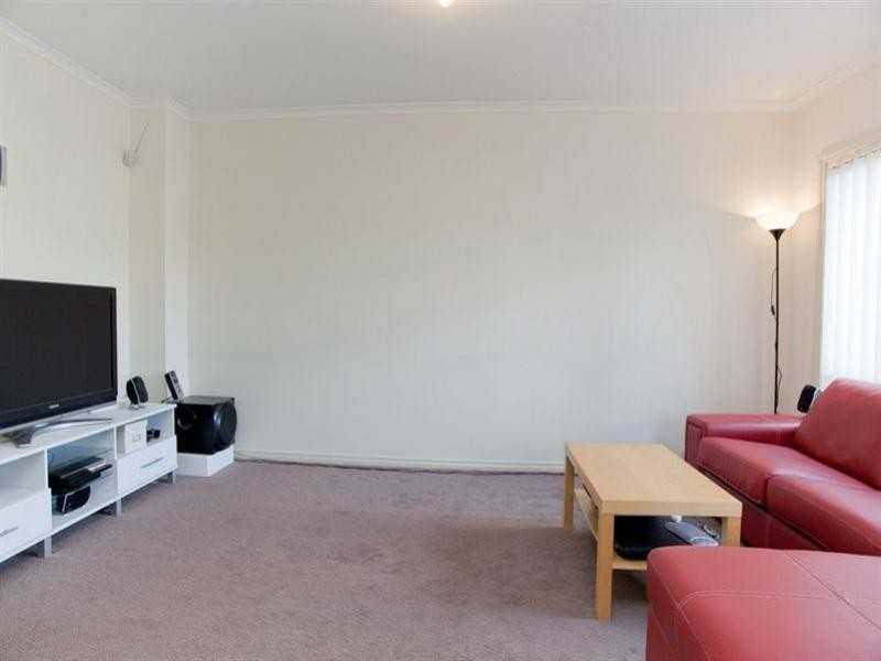 24/90 Edgars Road, Thomastown VIC 3074