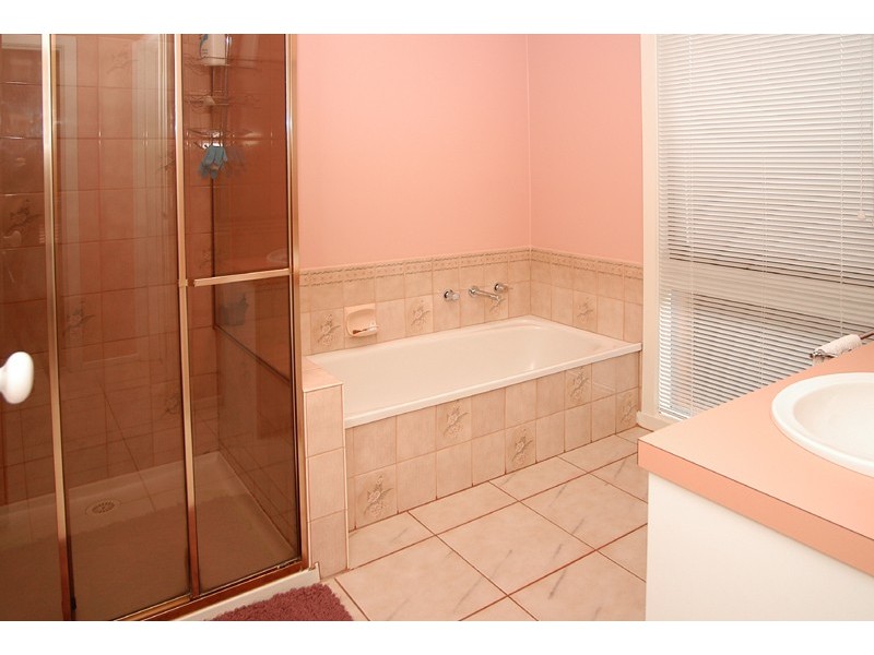 13 Melia Court, Mill Park VIC 3082