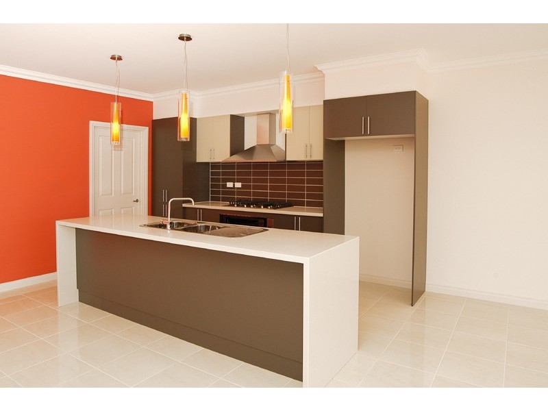 28 Cobb Street, South Morang VIC 3752